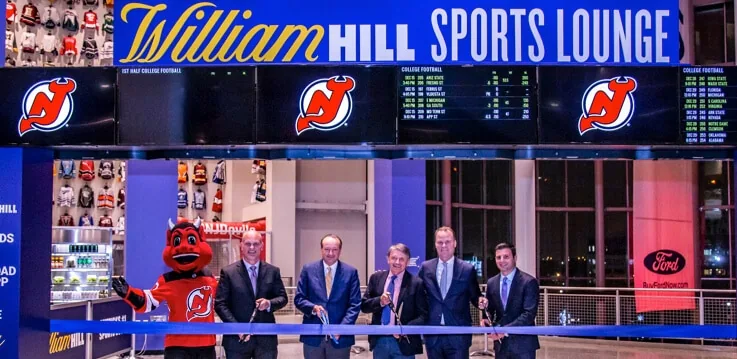 Ogovaranje Izlaz Claire  William Hill Opens Sports Betting Lounge At Devils' Arena