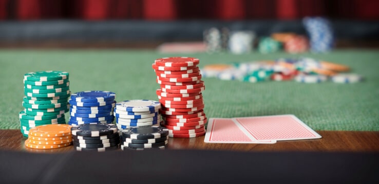 poker chips table