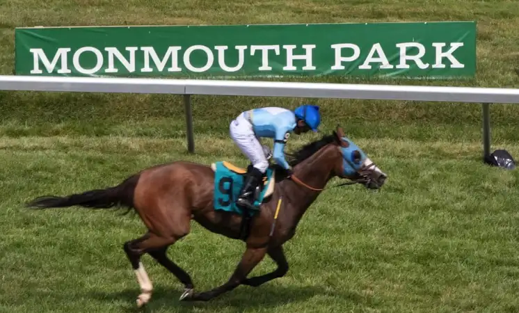 Monmouth Horse Race